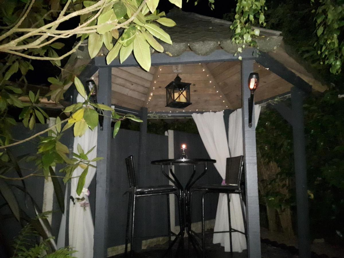 Ever Wanted To Go Off Grid Then This Is For You 萨顿科尔徳菲尔德 外观 照片